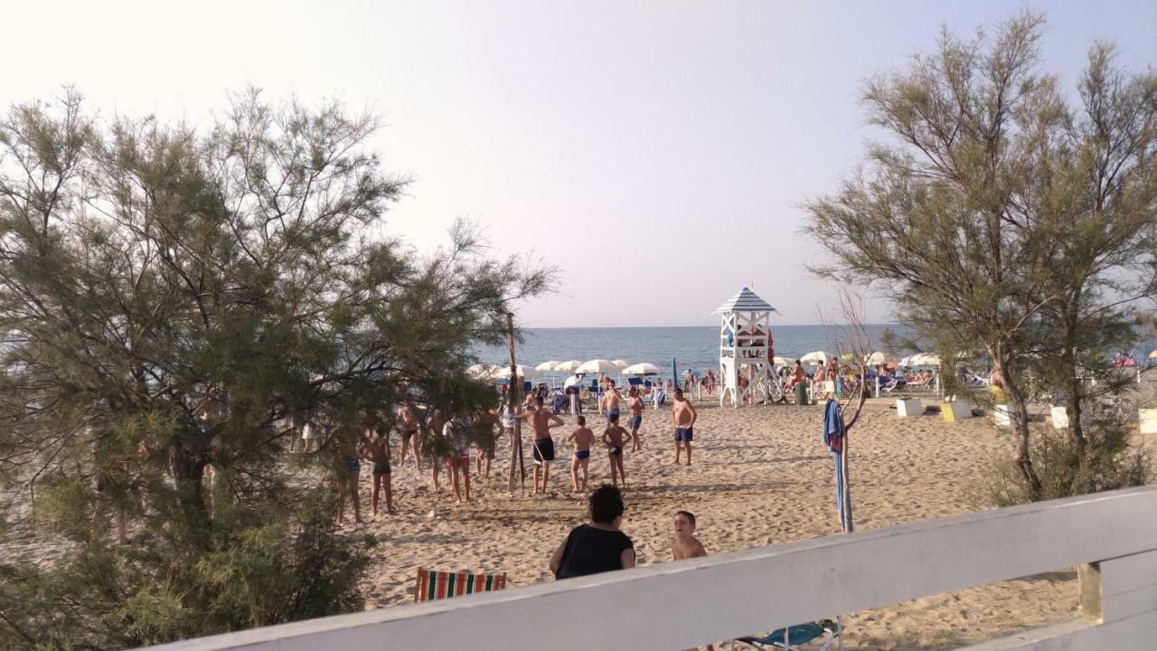 Mare Camping Campofelice Di Roccella