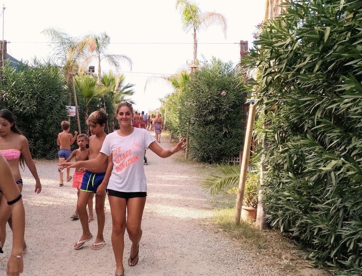 Campeggio Praia Mare Campingplatz Campofelice Di Roccella